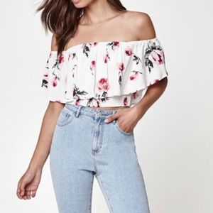 NWT XS Kendall & Kylee (PacSun) crop top off the shoulder